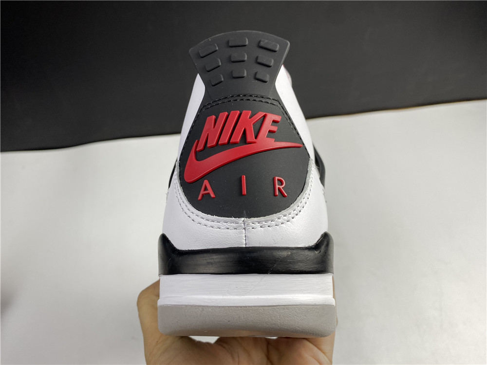 Air Jordan4 Fire Red DC7770-160