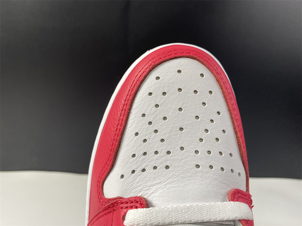 Jordan 1 Retro High OG Light Fusion Red 555088-603