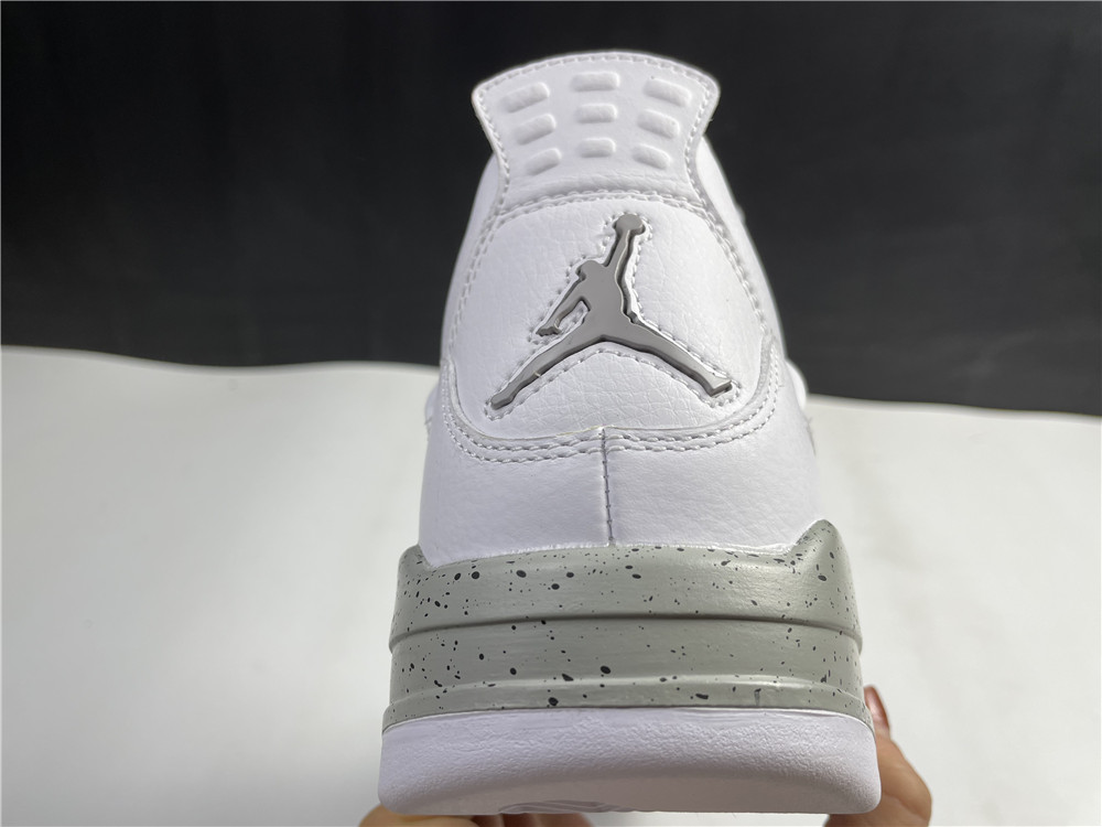 Jordan 4 Retro White Oreo (2021) CT8527-100