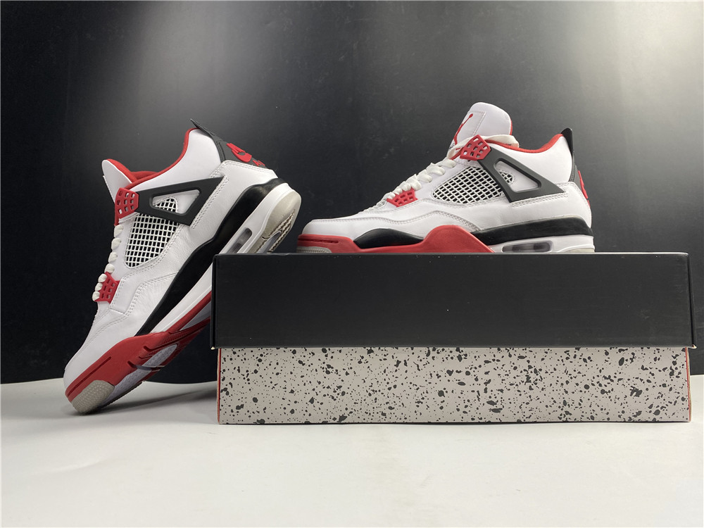 Air Jordan4 Fire Red DC7770-160