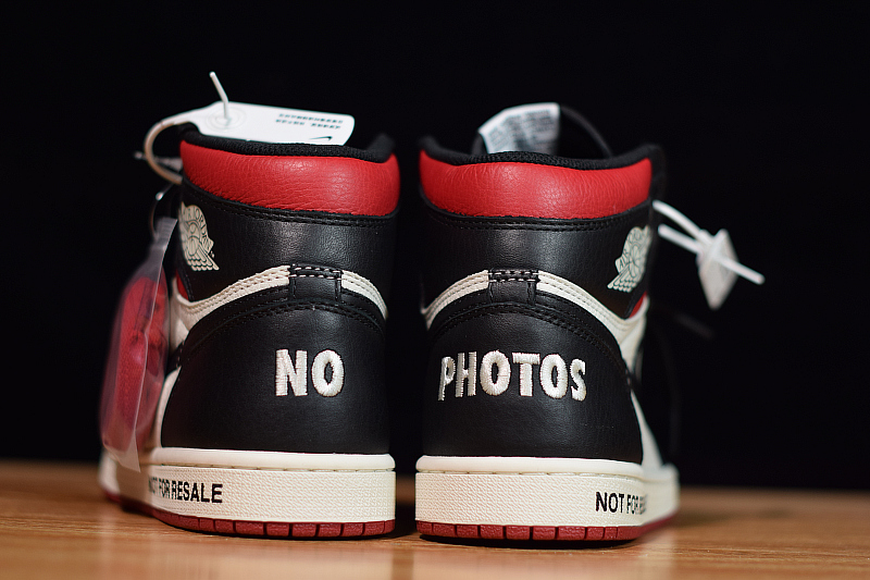Jordan 1 Retro High Not for Resale Varsity Red 861428-106