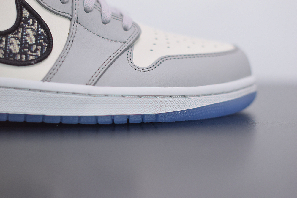 jordan 1 retro high D*or cn8607-002