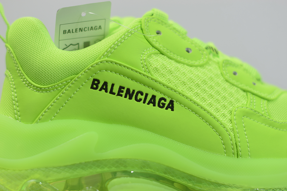 Ba1enc1aga Triple S ECBA800616H