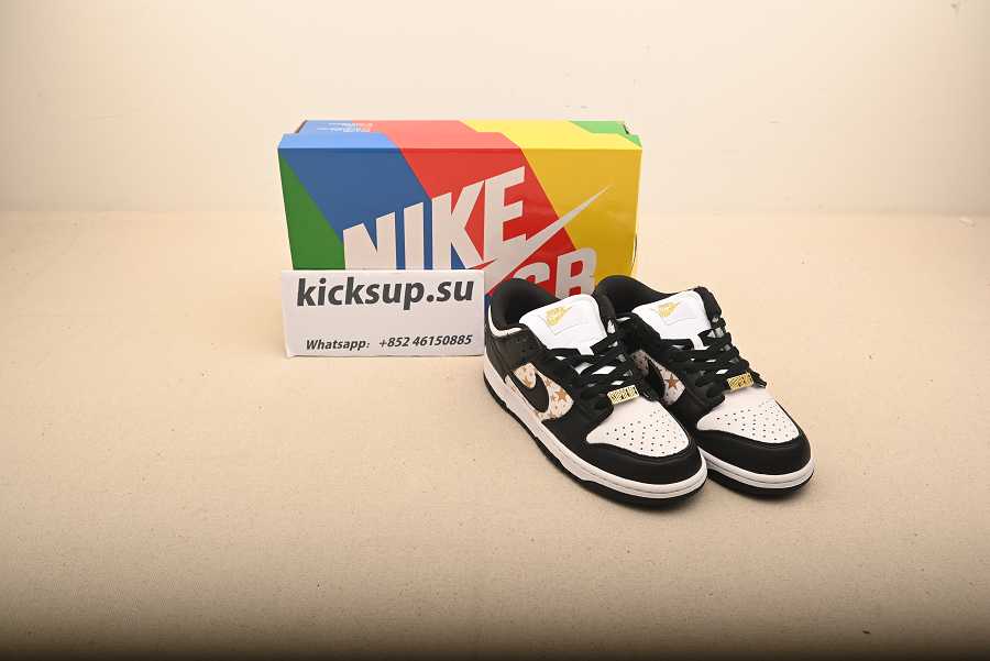 S*p*e x nike sb dunk low dh3228-102
