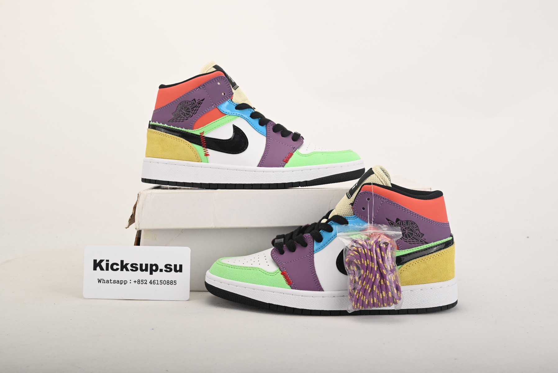 Jordan 1 Mid SE Multi-Color (W) CW1140-100