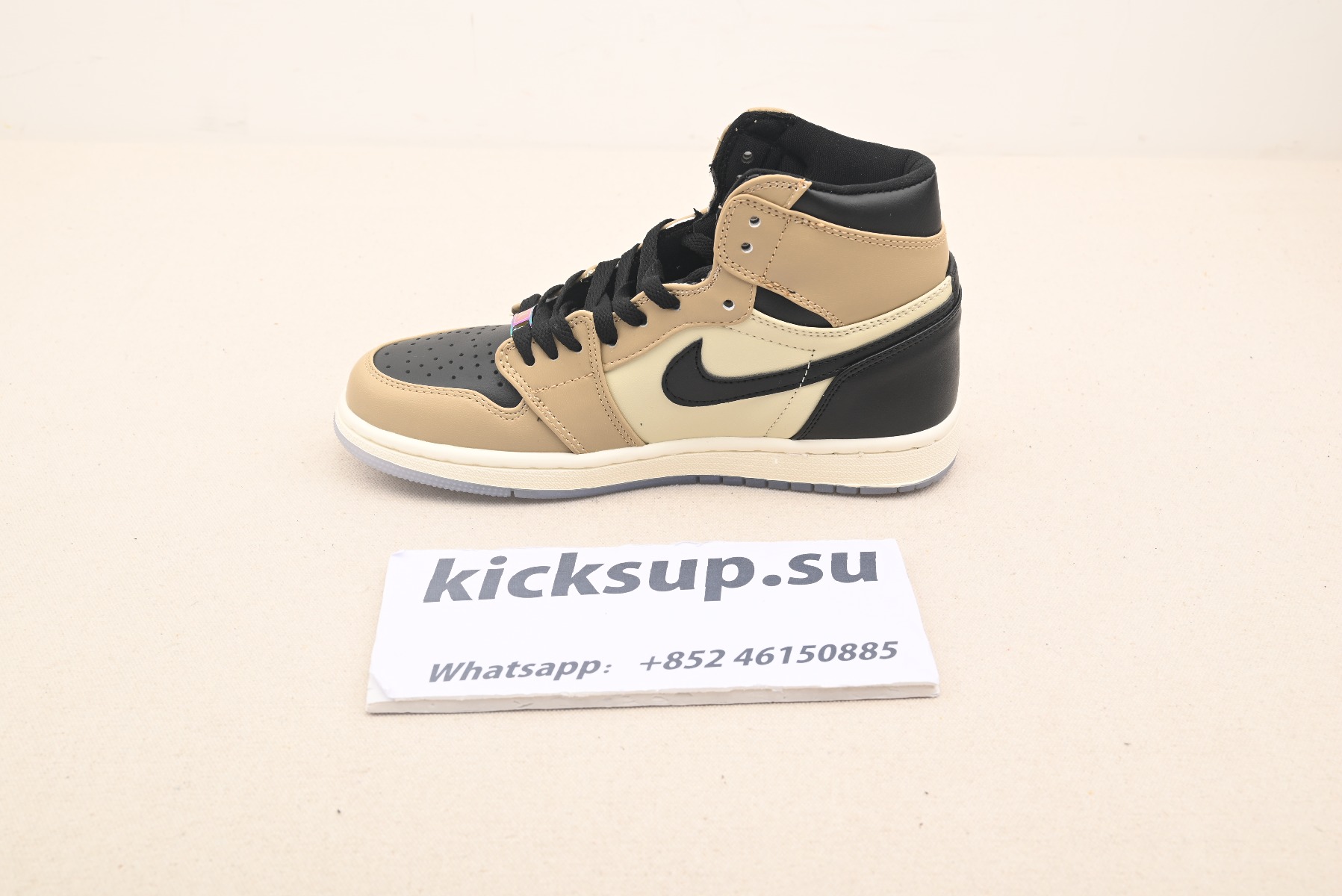 Nike Air Jordan 1 Retro High Black Mushroom (W) AH7389-003