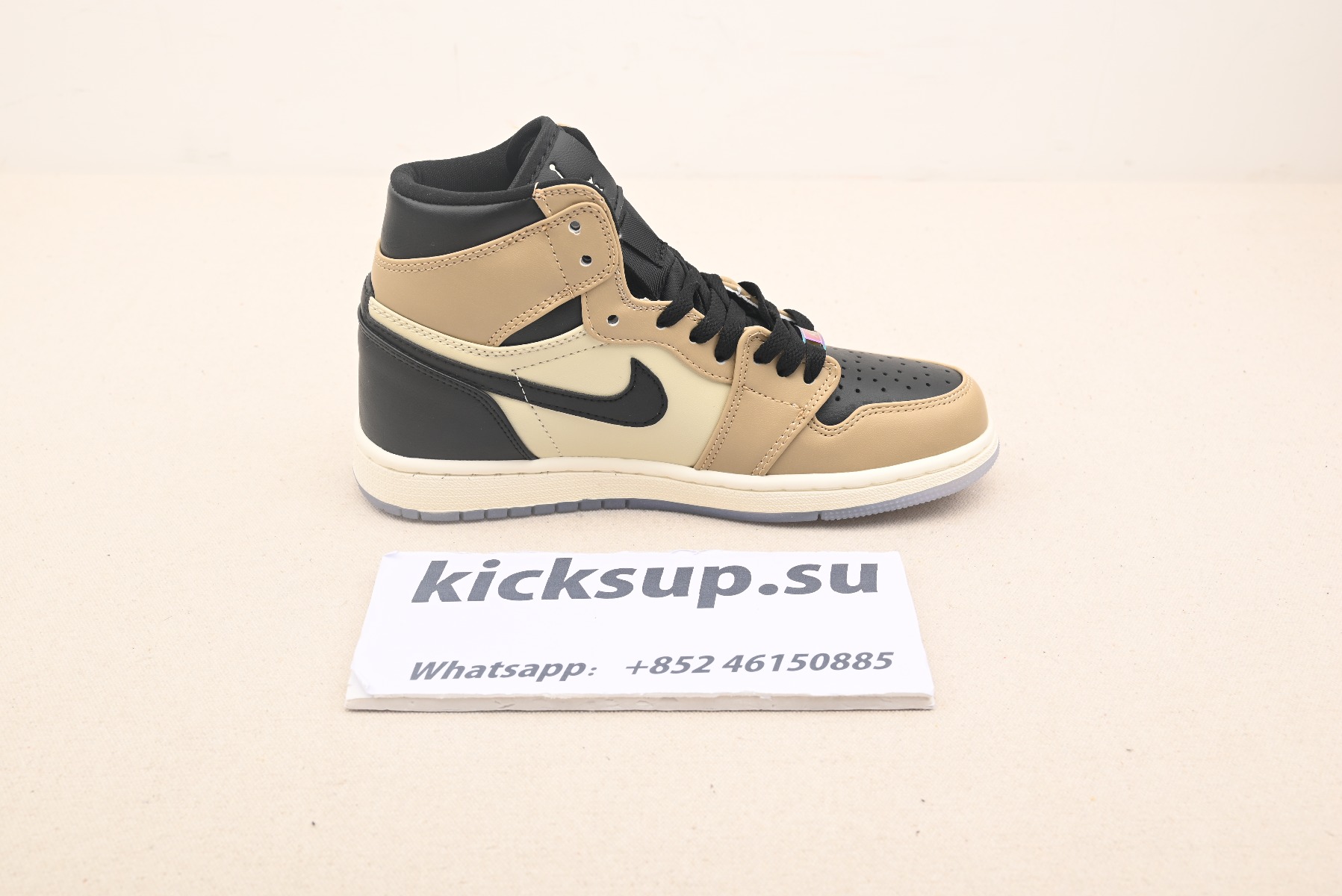 Nike Air Jordan 1 Retro High Black Mushroom (W) AH7389-003