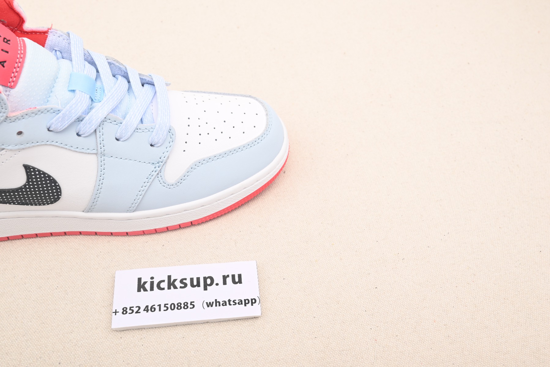 Nike Air Jordan 1 Mid Half Blue Polka Dot Swoosh (GS) 555112-400