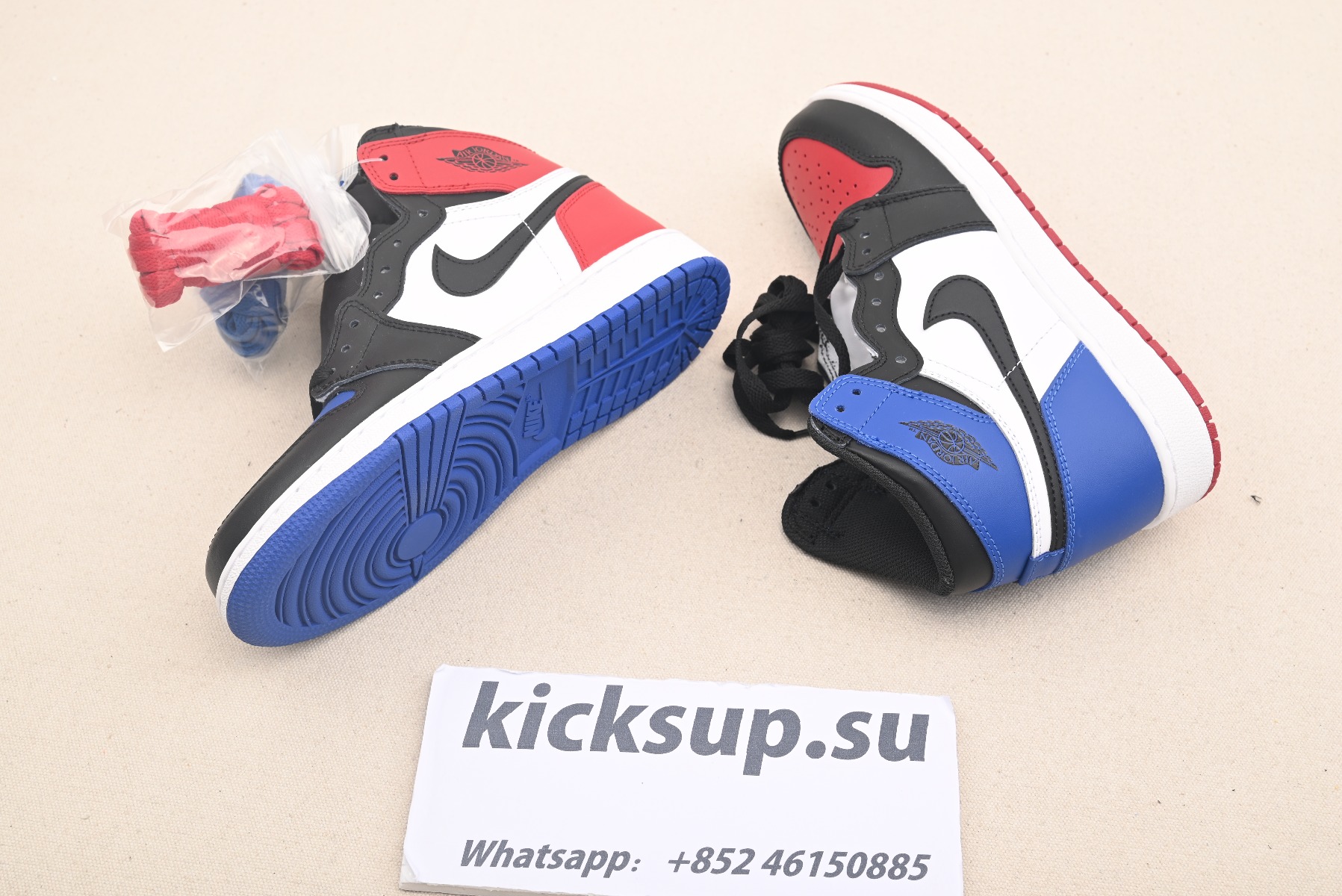 Nike Air Jordan 1 Retro Top 3 (GS) 575441-026