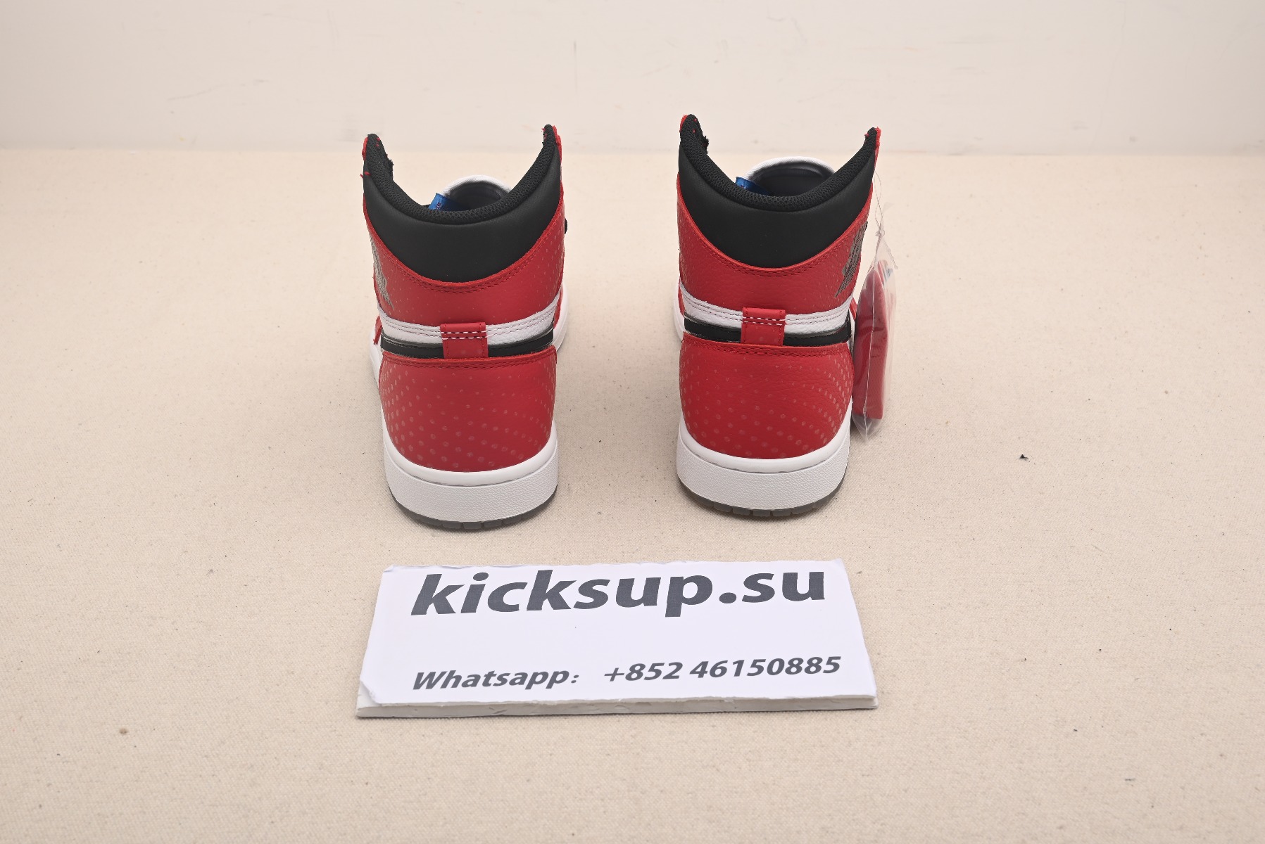 Nike air Jordan 1 Retro High Spider-Man Origin Story 555088-602