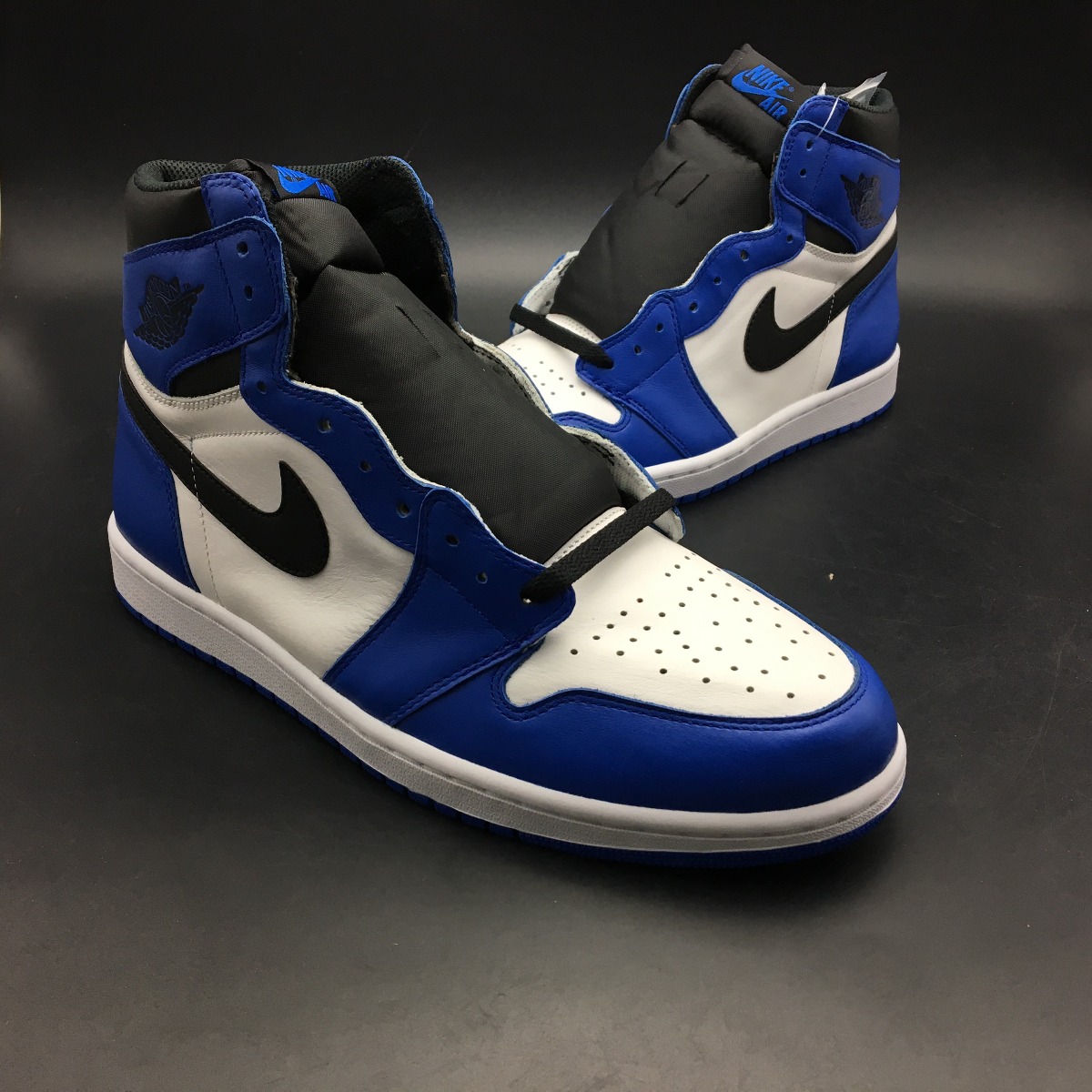 Jordan 1 Retro High OG Game Royal 555088-403