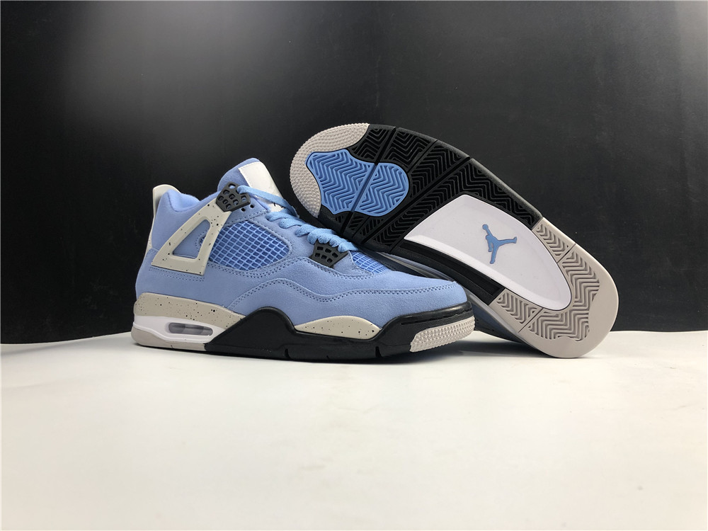 Jordan 4 Retro University Blue CT8527-400