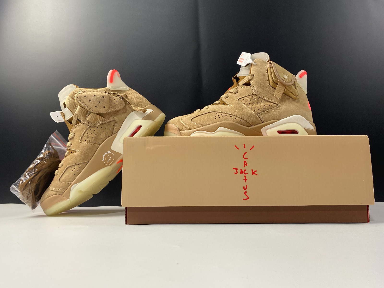 Jordan 6 Retro Travis Scott British Khaki DH0690-200