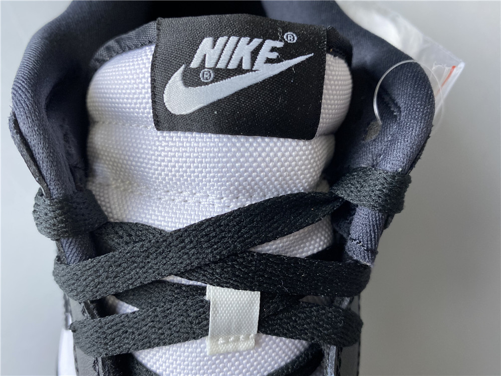 Nike Dunk Low Retro White Black DD1391-100