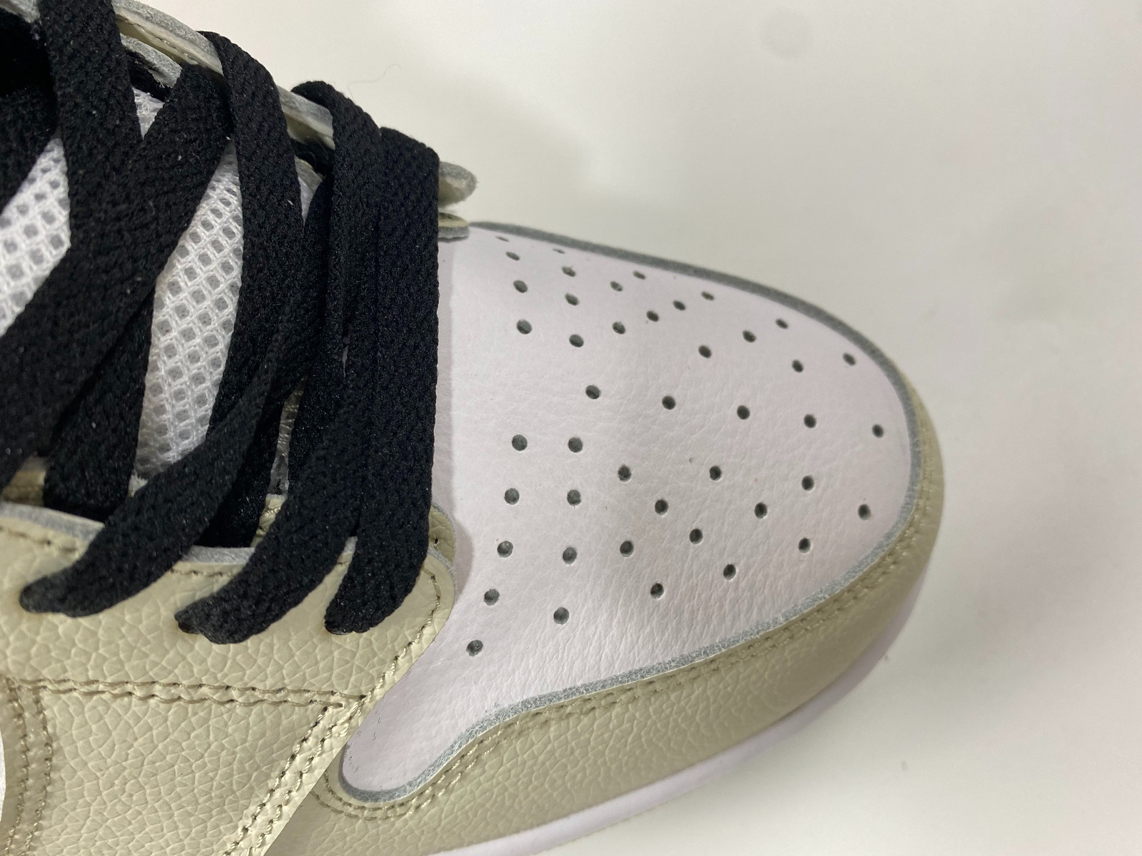 Air Jordan 1 High Zoom Comfort  Light Bone CT0979 002