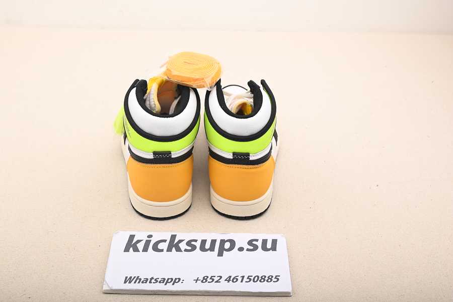 Nike Air Jordan 1 Retro High White Black Volt University Gold555088-118