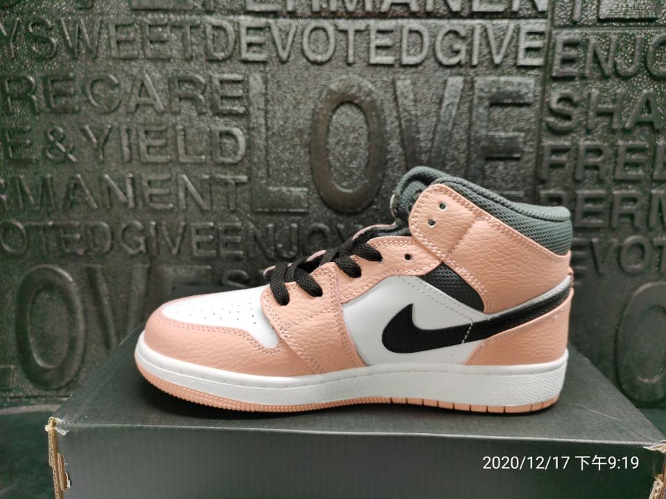 Jordan 1 Mid Pink Quartz (GS) 555112-603