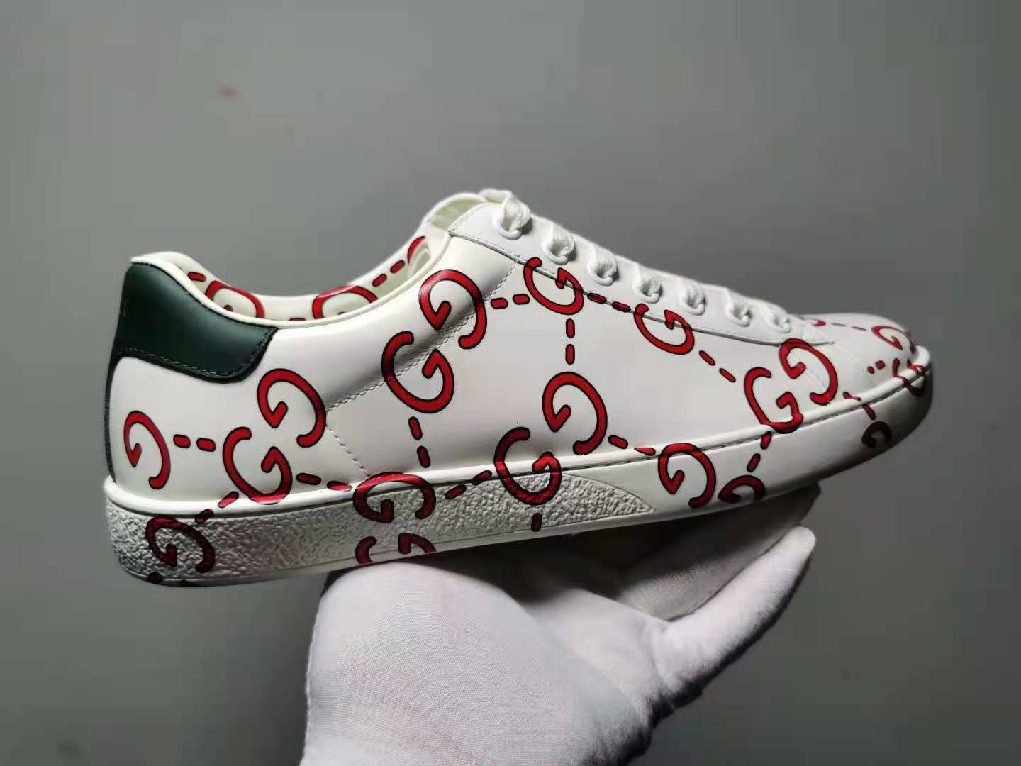 Gvcci SNEAKER 20210112