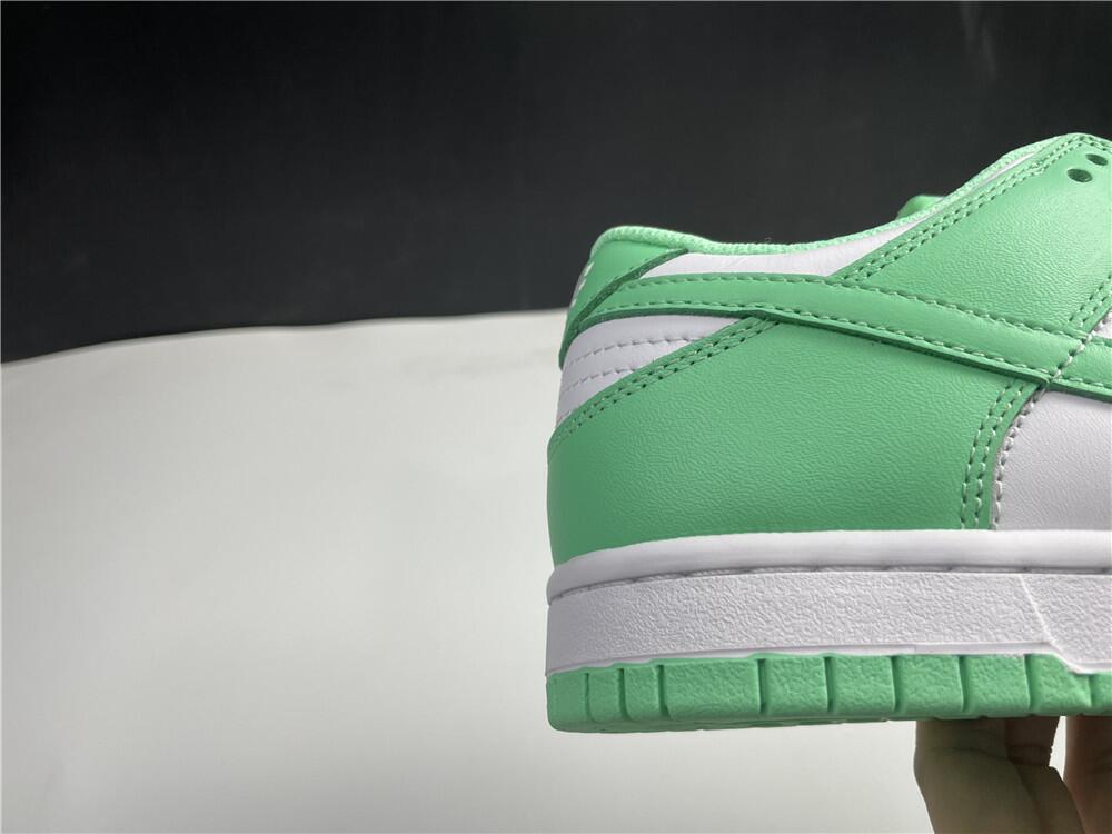 Nike Dunk Low Green Glow  DD1503-105